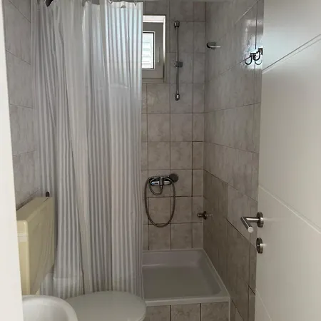 Hugo Apartment Promajna